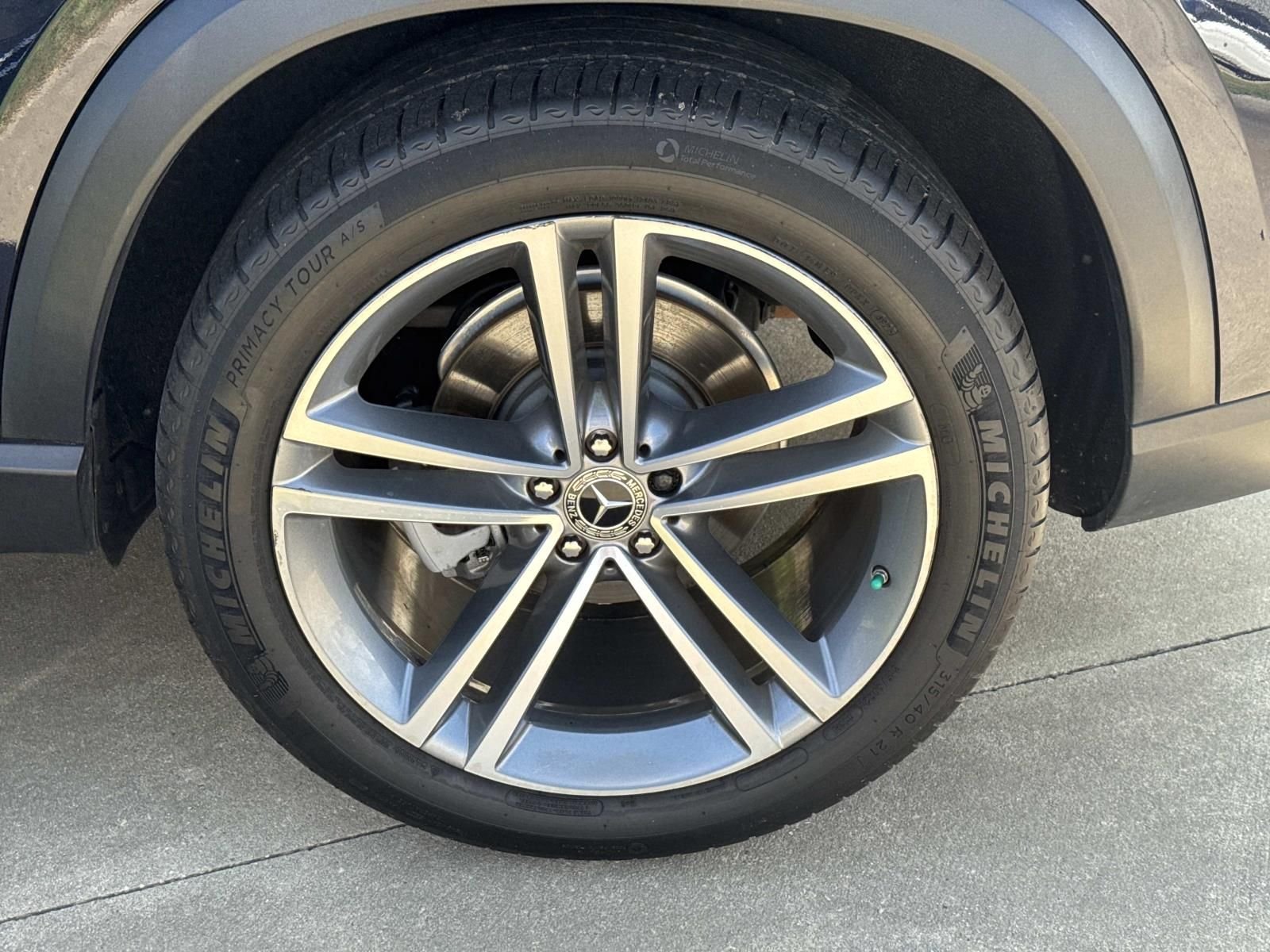 Certified Used 2022 Blue Mercedes-Benz GLE 350 image 4