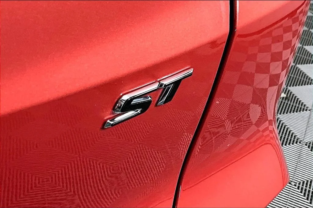 Certified Used 2024 Sunrise Red Metallic Buick Sport Touring image 23
