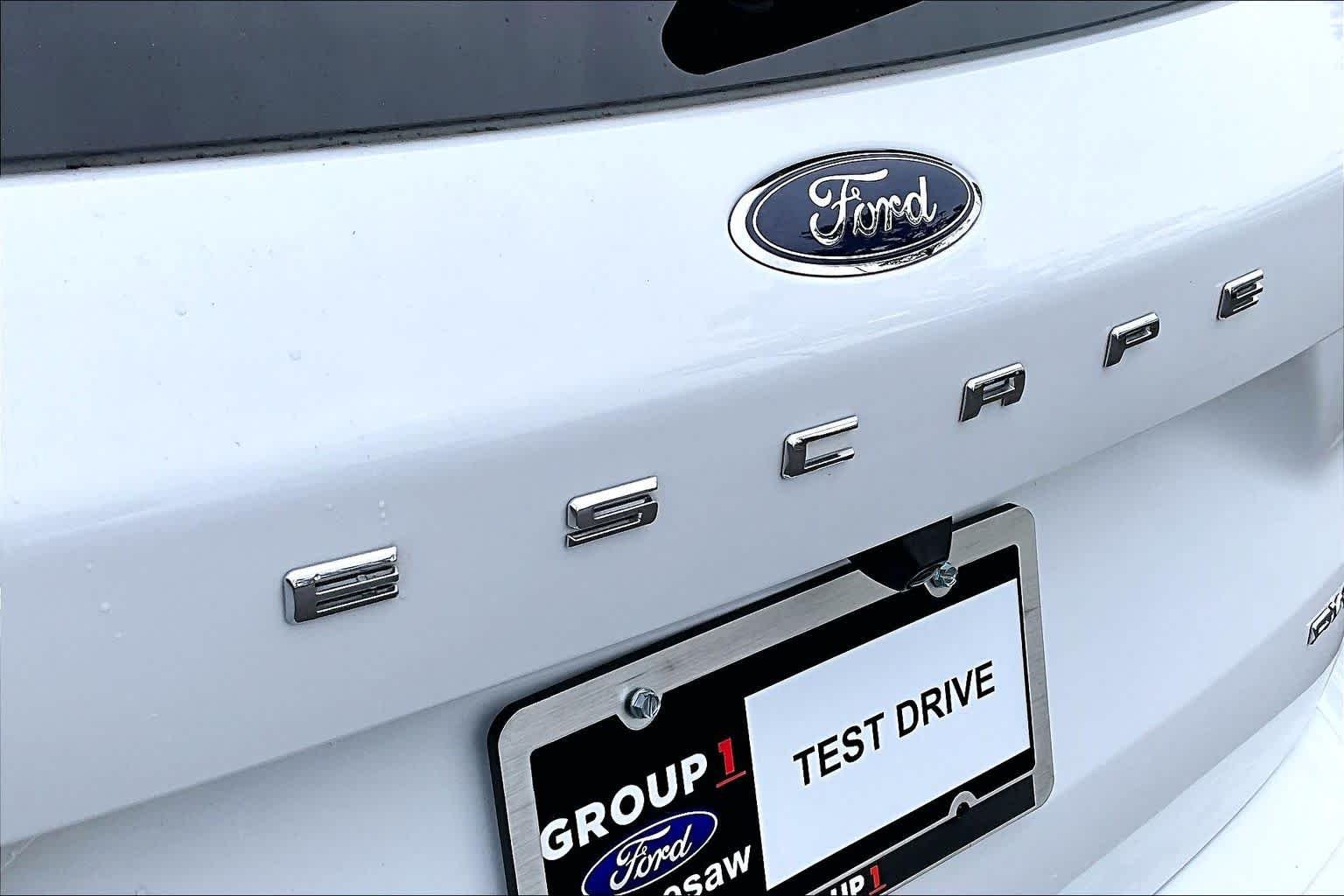 Certified Used 2023 Oxford White Ford ST-Line Select image 30