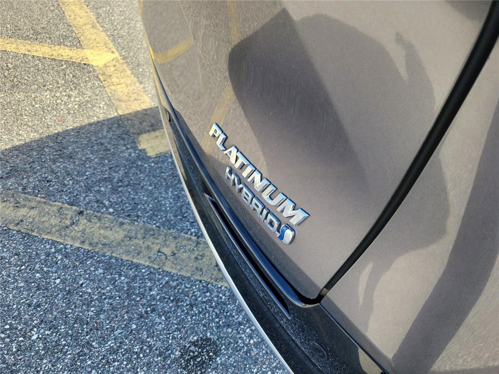Used 2022 Predawn Gray Mica Toyota Platinum image 8