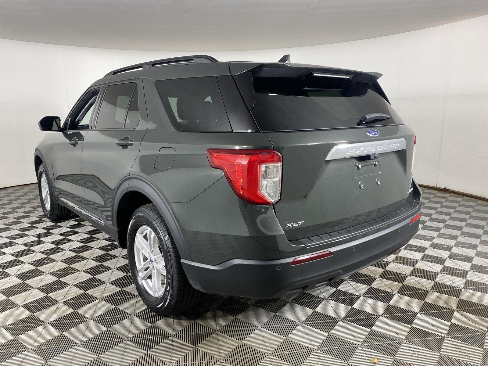 Used 2023 Forged Green Ford XLT image 8