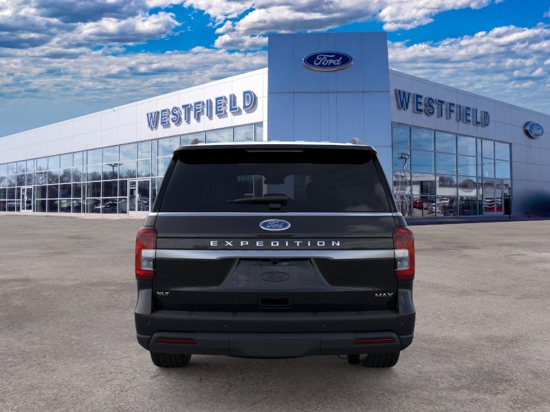 New 2022 Agate Black Metallic Ford XLT MAX image 5