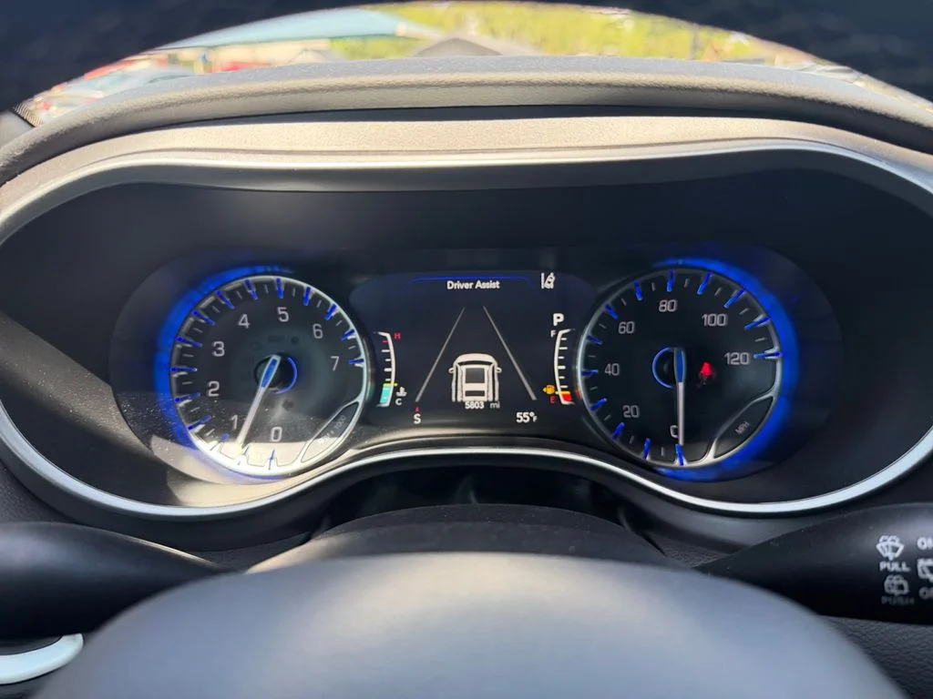 Used 2026 Silver Chrysler Select image 14