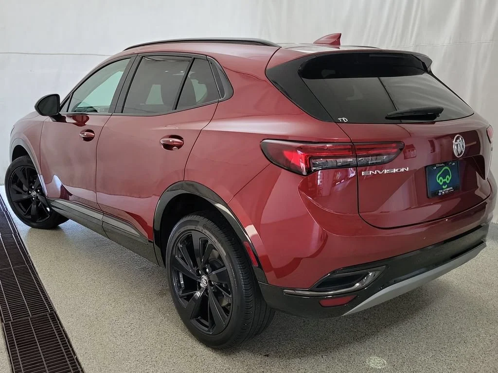 2023 Buick Envision Essence - Photo 8
