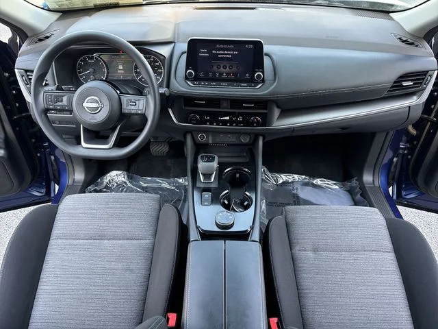Used 2023 Blue Nissan SV image 9