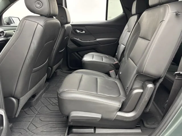 Used 2023 Silver Sage Metallic Chevrolet LT Leather image 37