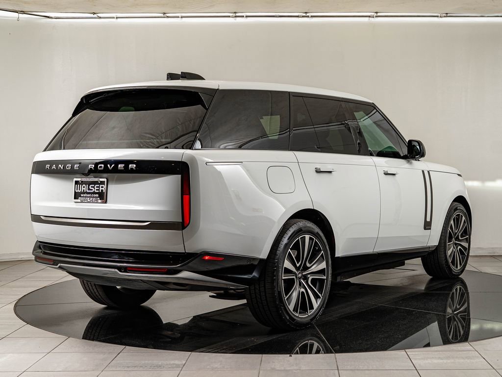 Used 2025 Fuji White Land Rover Autobiography image 5