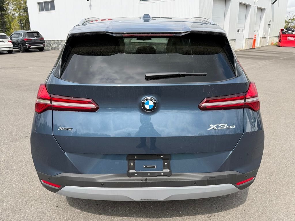 New 2026 Arctic Race Blue metallic BMW 30 xDrive image 3