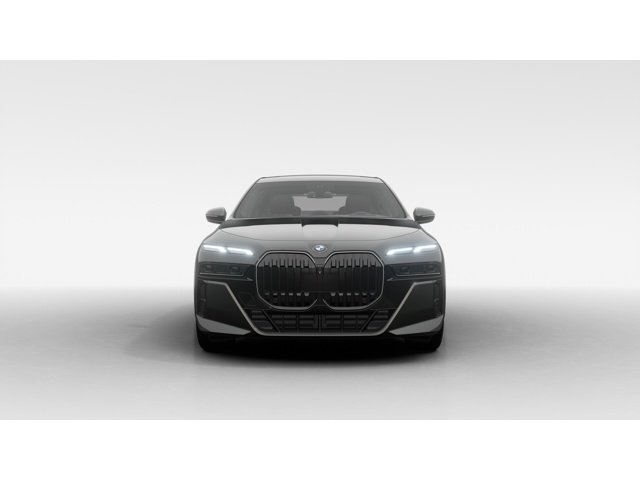 New 2026 Dravit Grey Metallic BMW 740i image 3