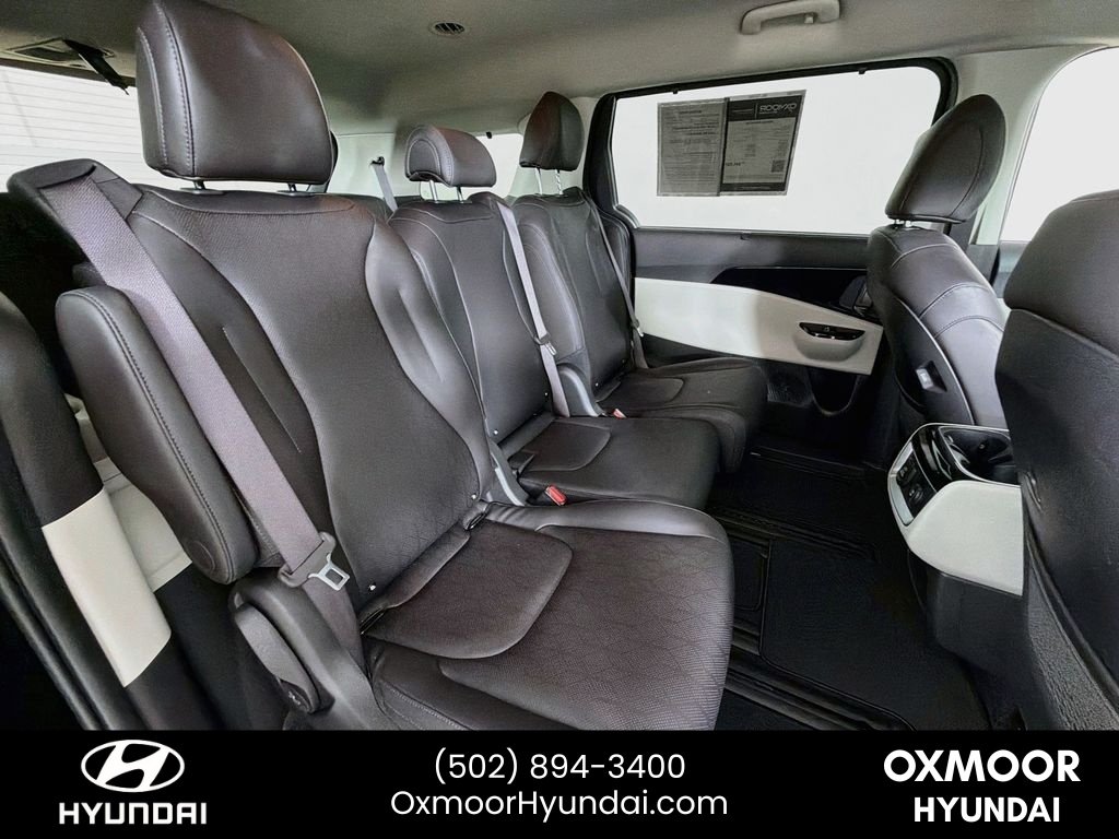 Used 2024 Aurora Black Pearl Kia SX image 28