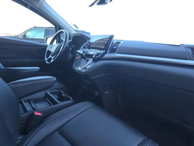 Used 2024  Honda EX-L image 24