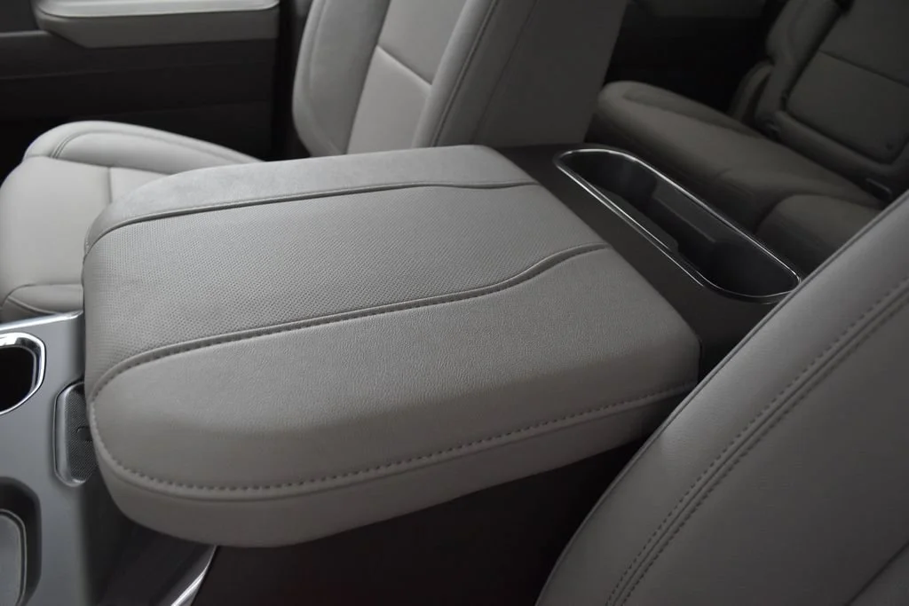 2026 GMC Sierra 1500 SLT - Photo 14