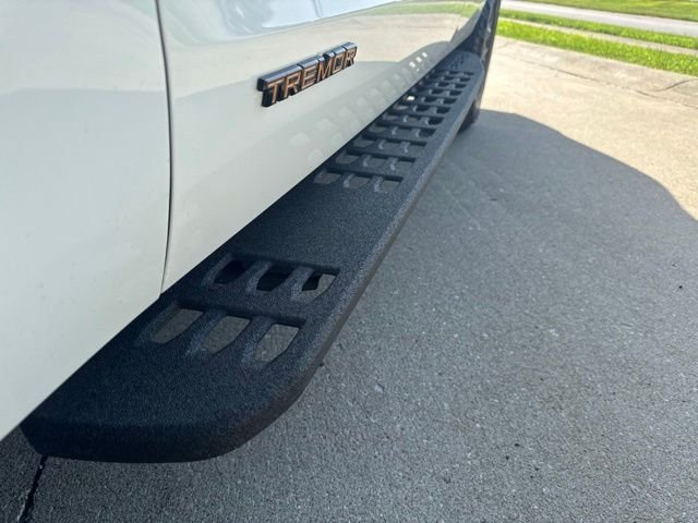 New 2026 White Ford Tremor image 13