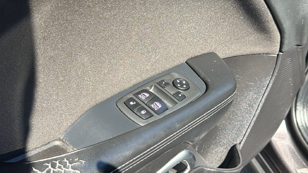 Used 2021 Gray Dodge SXT image 19