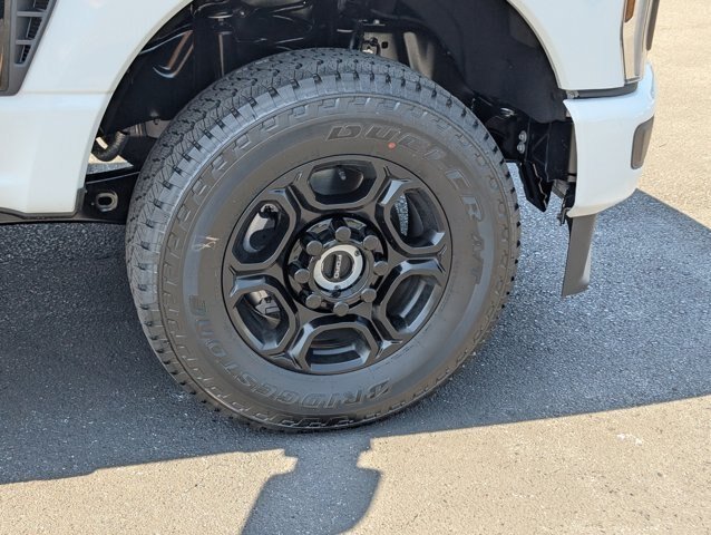New 2026 Oxford White Ford F-250® XL image 7