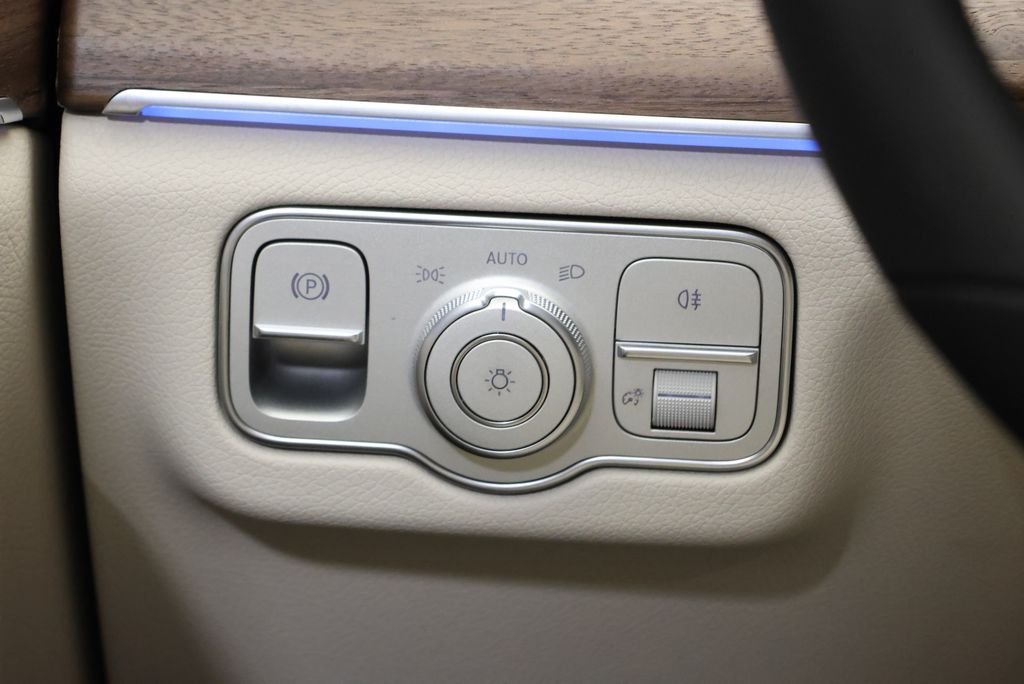 Used 2026 Polar White Mercedes-Benz GLE 350 image 20