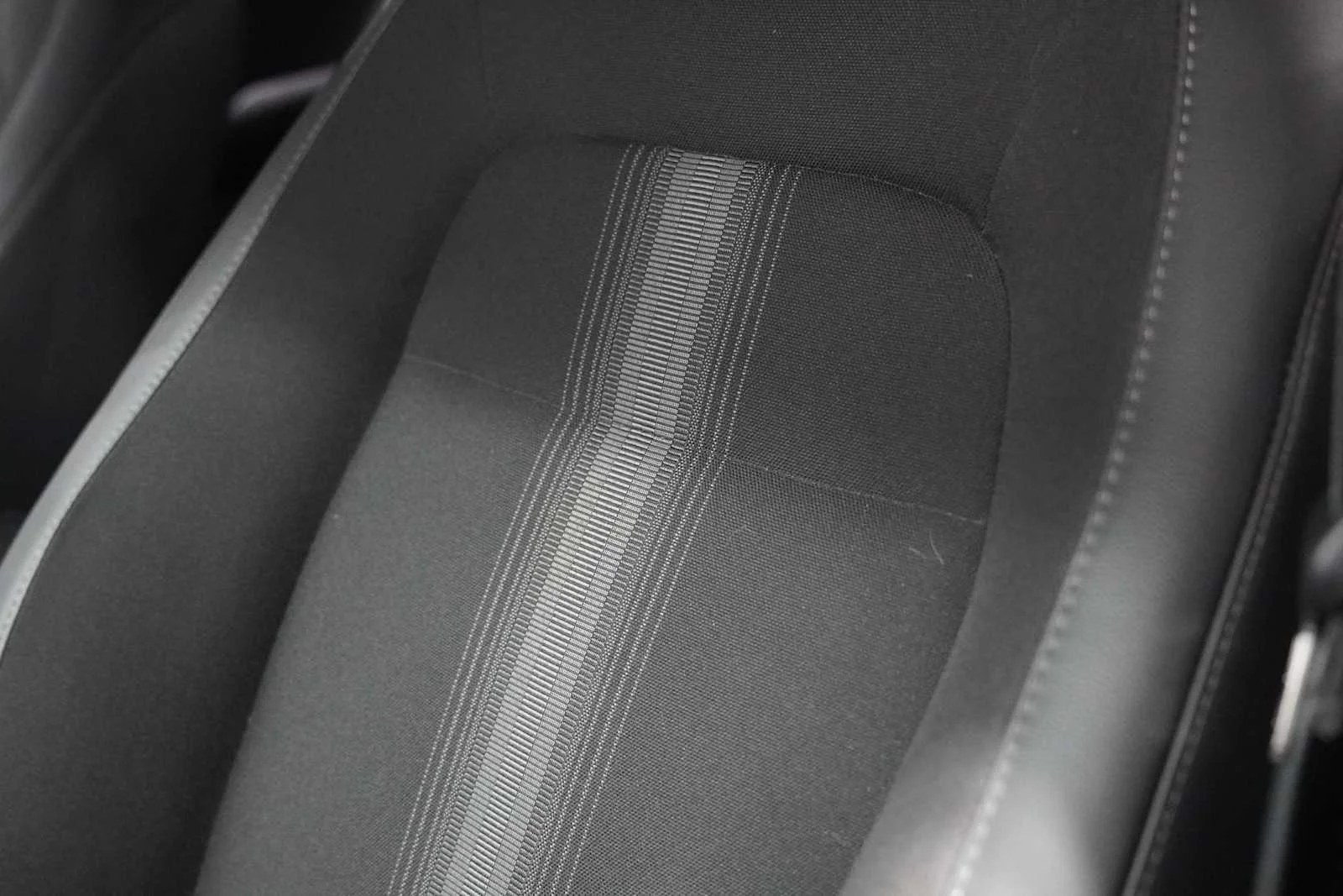 Used 2024 Lunar Silver Metallic Honda Sport image 13