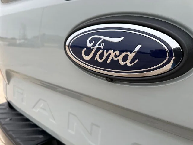 New 2024 Cactus Gray Ford LARIAT image 55