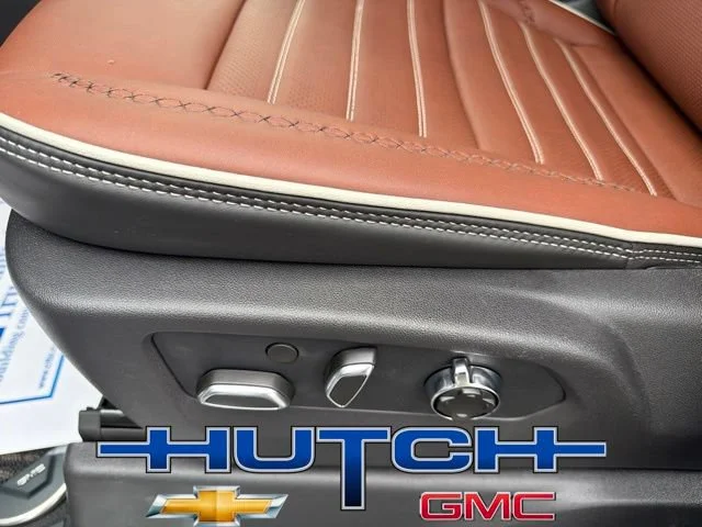 New 2026 Glacier White Tricoat GMC Denali Ultimate image 27