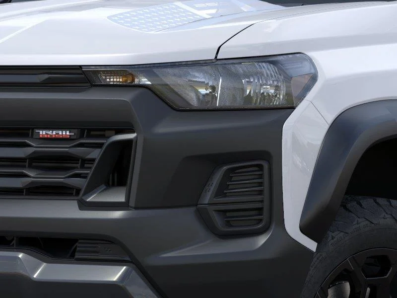 New 2026 Summit White Chevrolet Trail Boss image 10