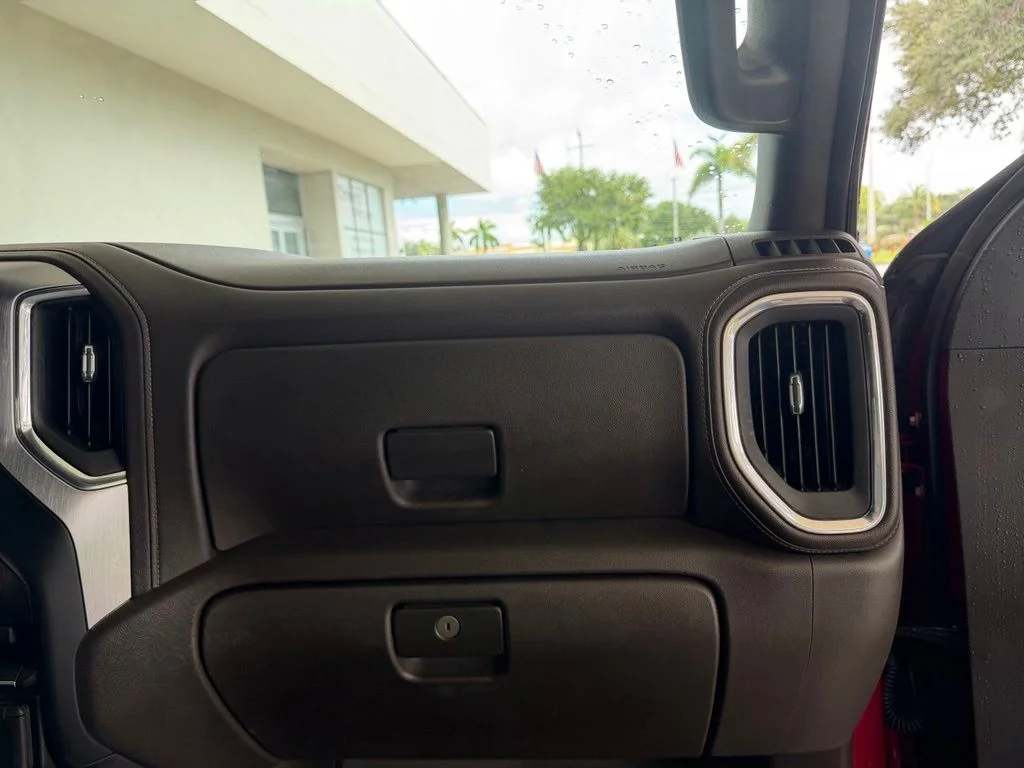 Used 2021 Red GMC SLT image 27