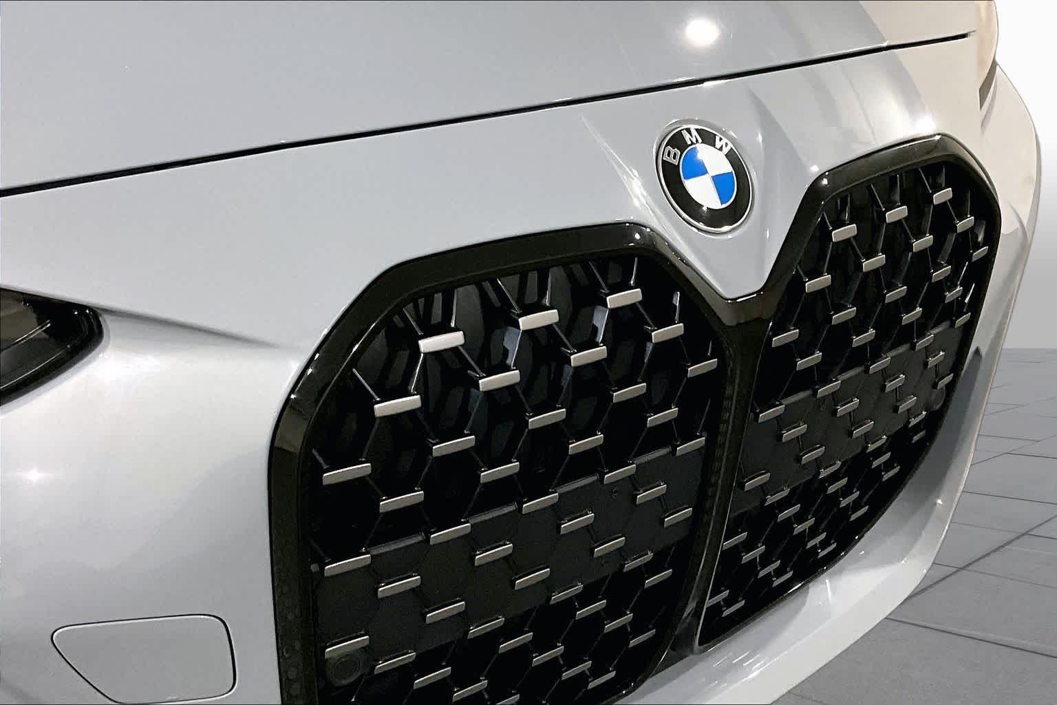 Used 2024 Brooklyn Grey Metallic BMW M440i xDrive image 31