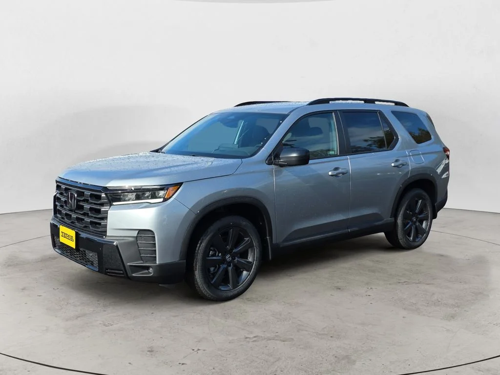 2026 Honda Pilot Sport AWD's photo