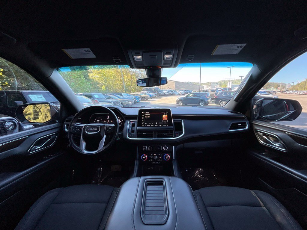 Used 2022 Black GMC SLE image 15