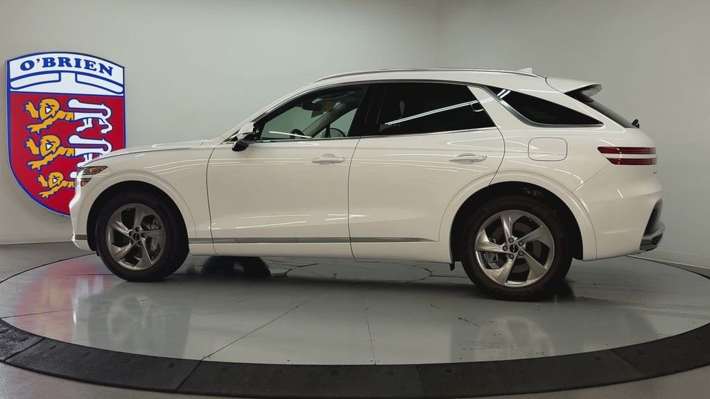 Certified Used 2026 Alta White Genesis 2.5T Select image 7