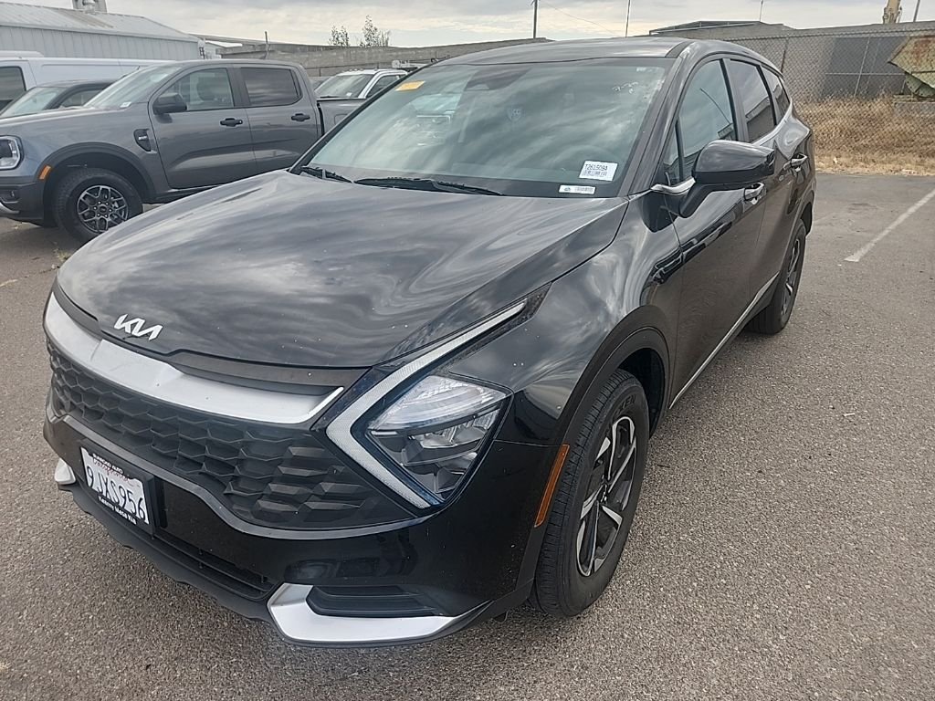 Used 2023 Black Kia LX image 4