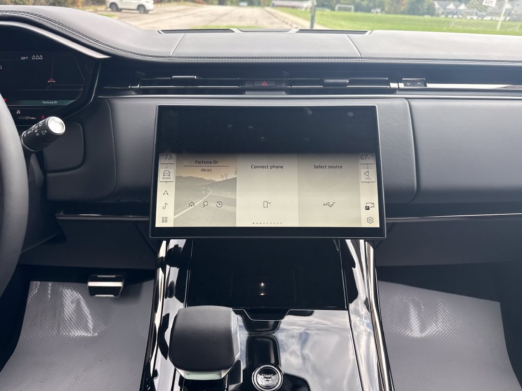 New 2027 Varesine Blue Land Rover Dynamic SE image 21