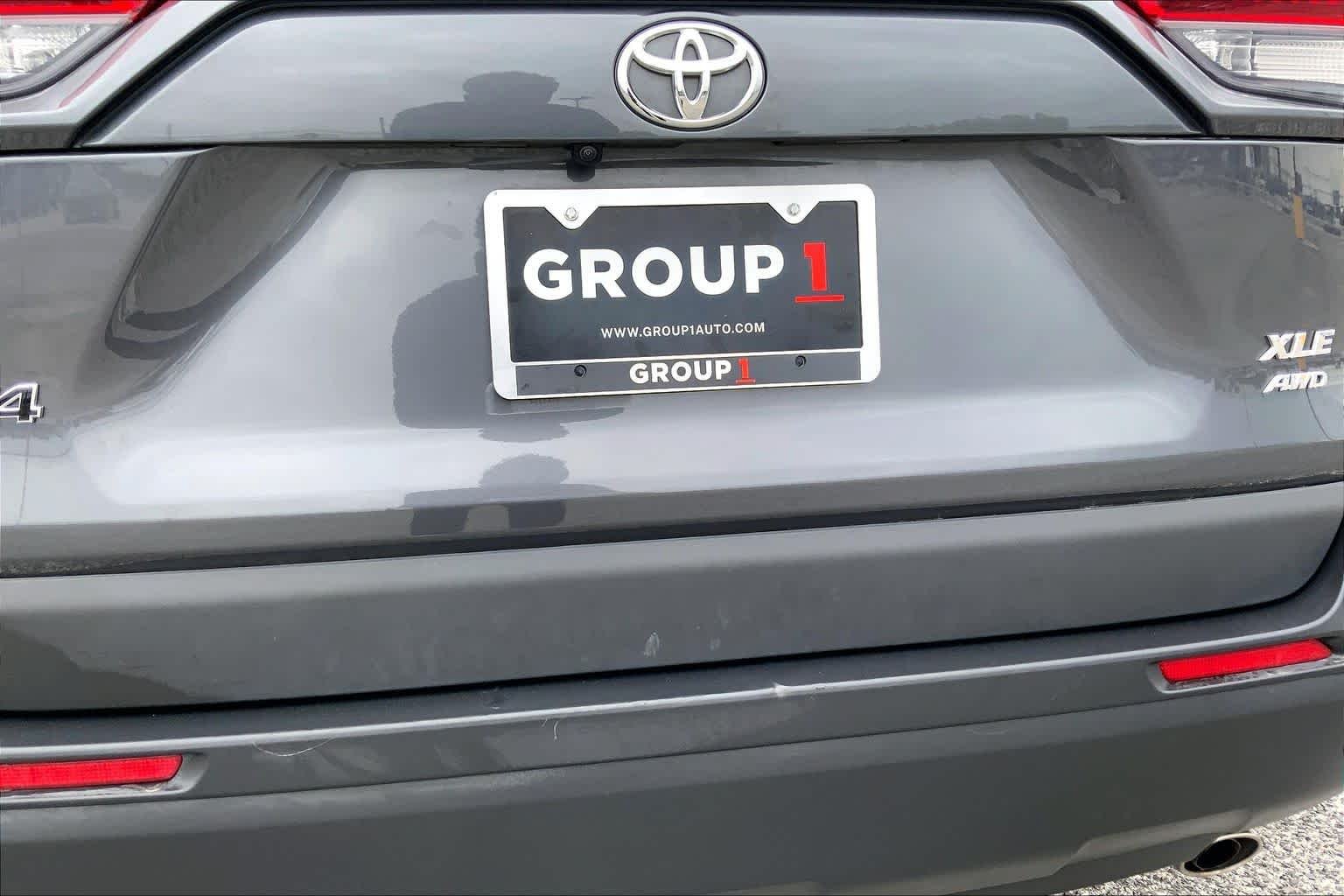 Used 2025 Magnetic Gray Metallic Toyota XLE image 10