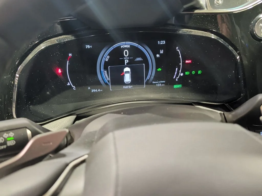 Used 2024 Red Lexus 350h Luxury image 3