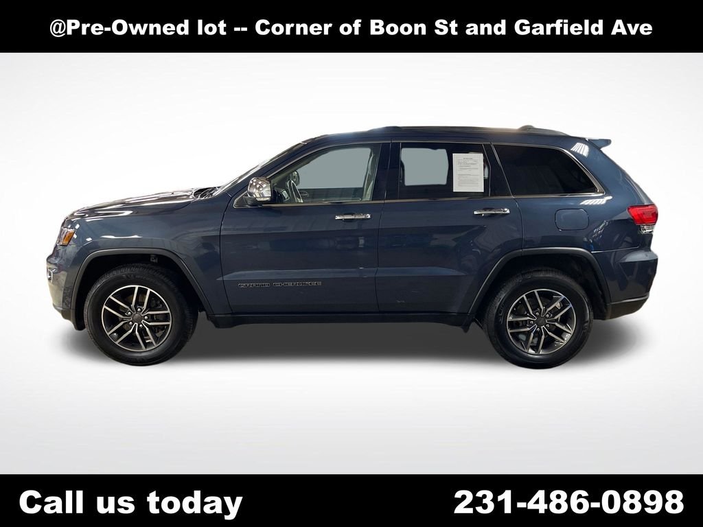 Used 2019 Blue Jeep Limited image 2