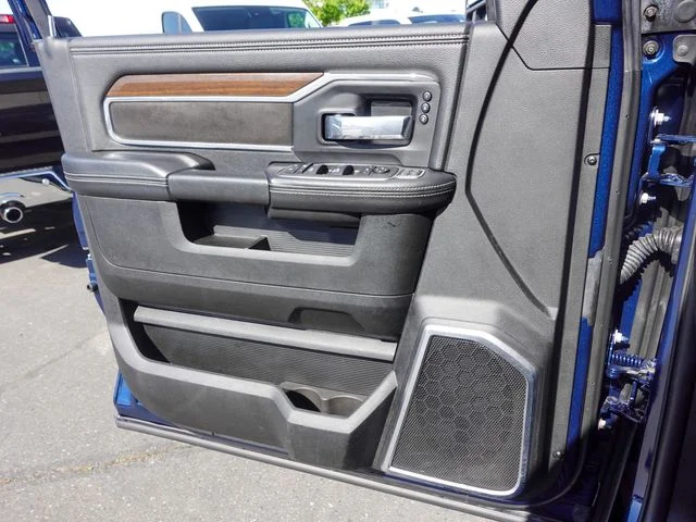 Used 2023 Blue Ram Laramie image 22