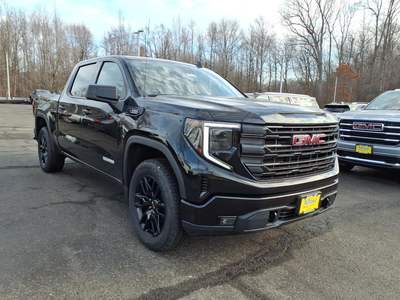 New 2026 Onyx Black GMC Elevation image 1