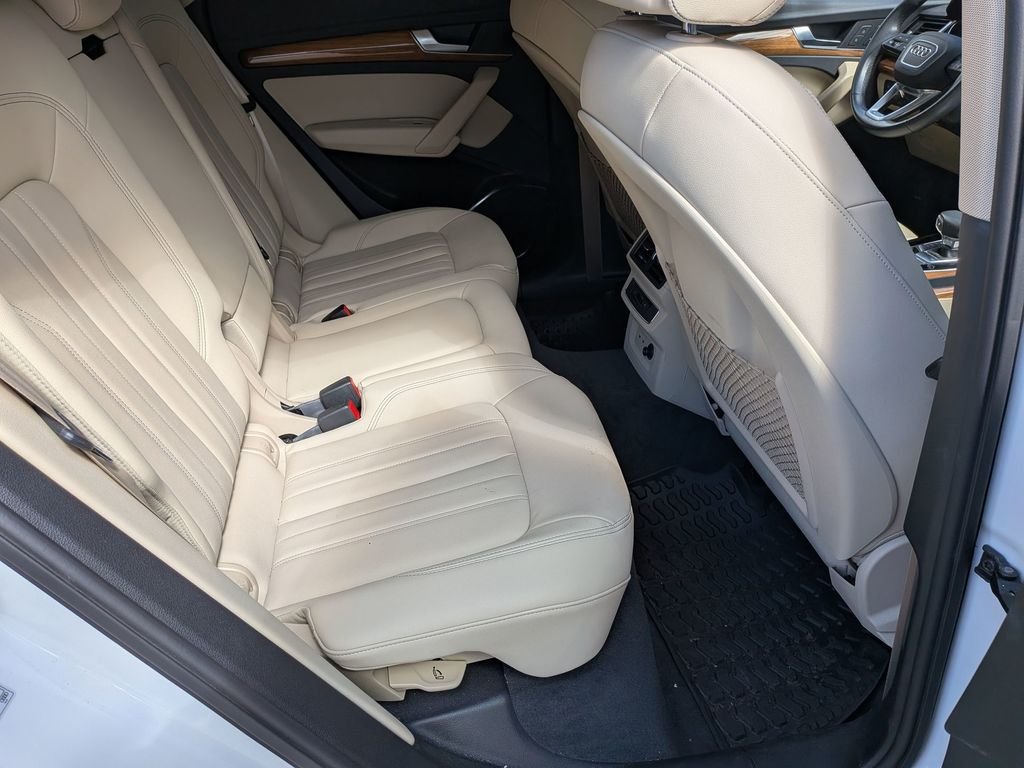 Used 2023 White Audi 45 S line Premium image 32