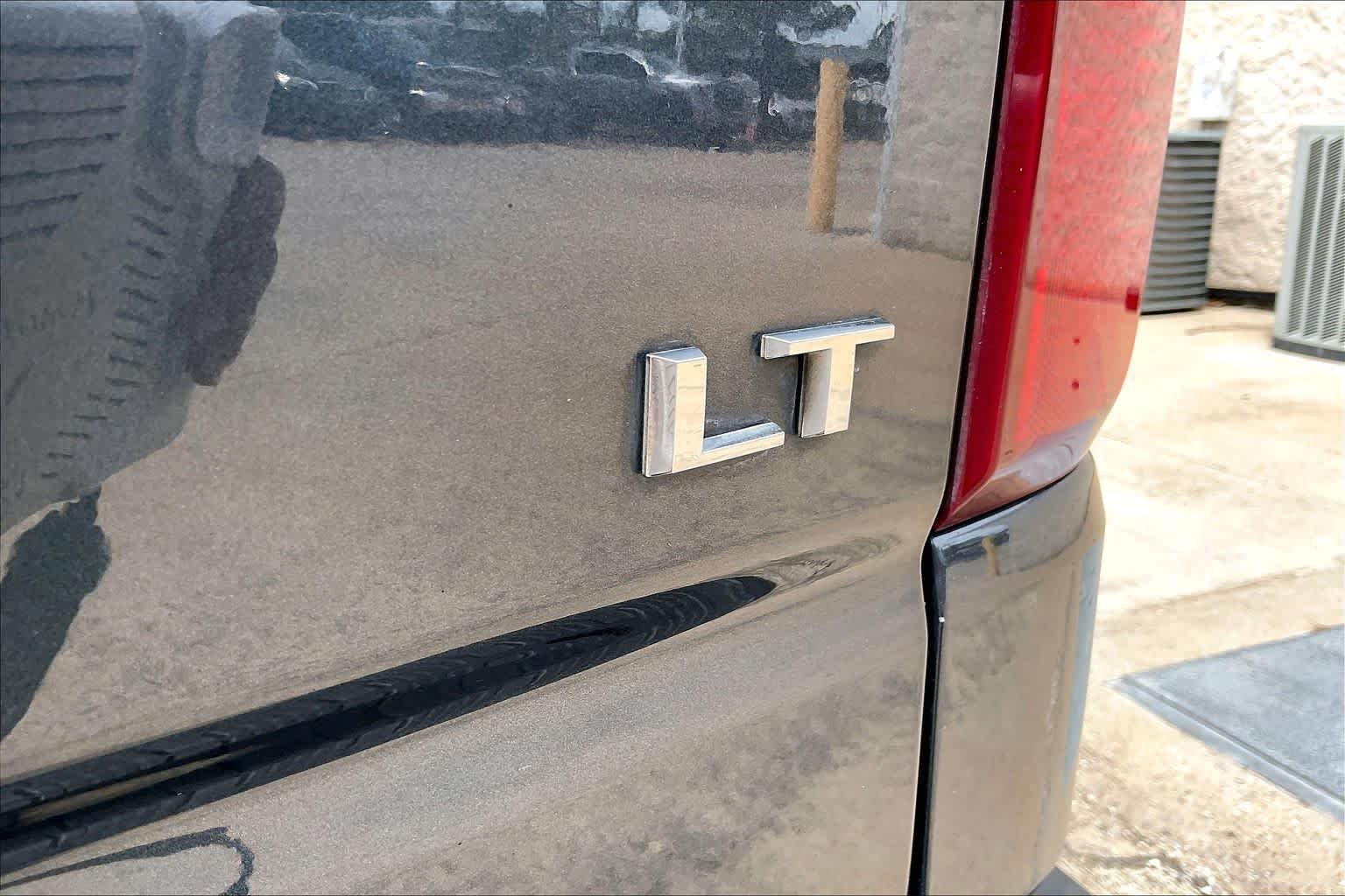 Used 2021 Shadow Gray Metallic Chevrolet LT image 10