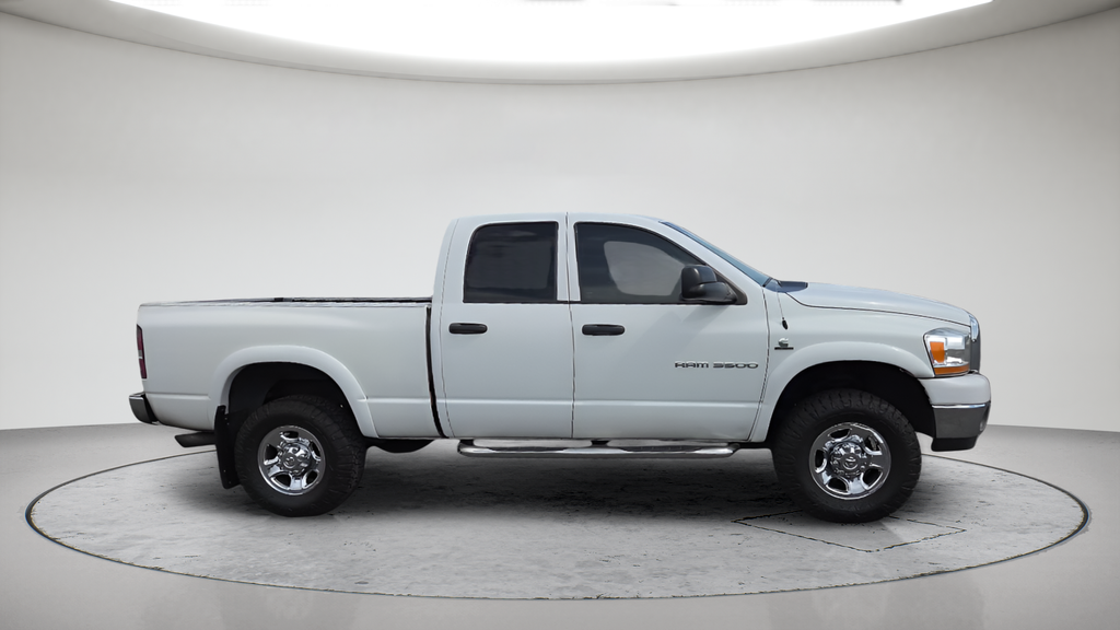 Used 2006 White Dodge SLT image 5