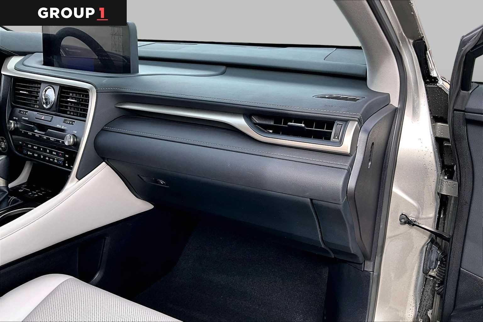 Used 2021 Atomic Silver Lexus  image 16