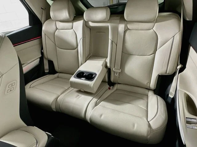 New 2027 Genesis GV70 2.5T Advanced