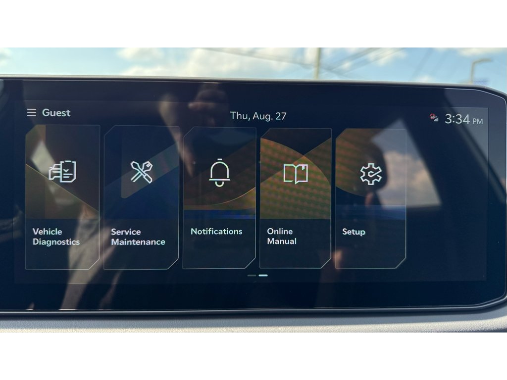 New 2027 Snow White Pearl / Black Roof Kia X-Line S image 16