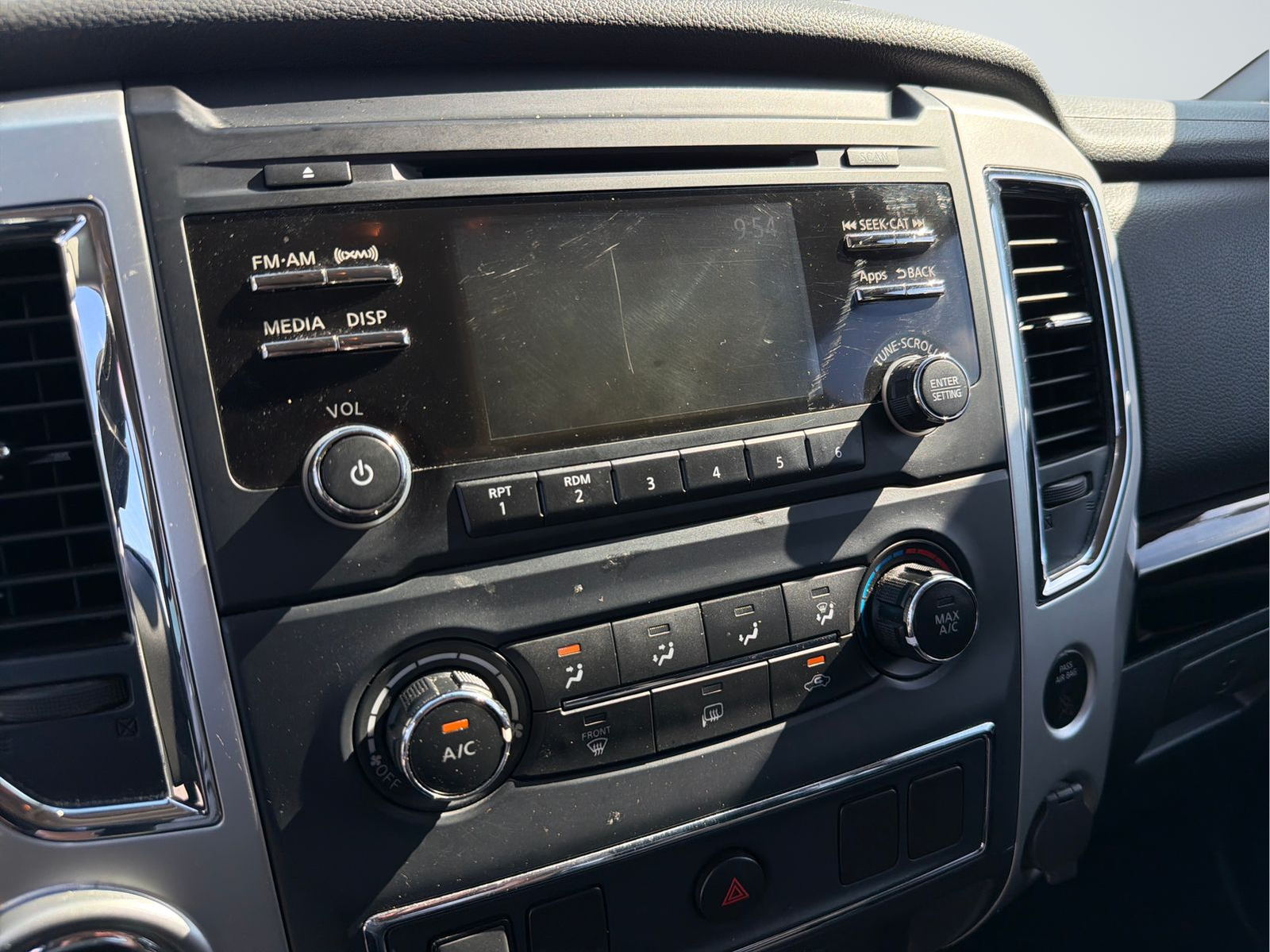 Used 2017 White Nissan SV image 18