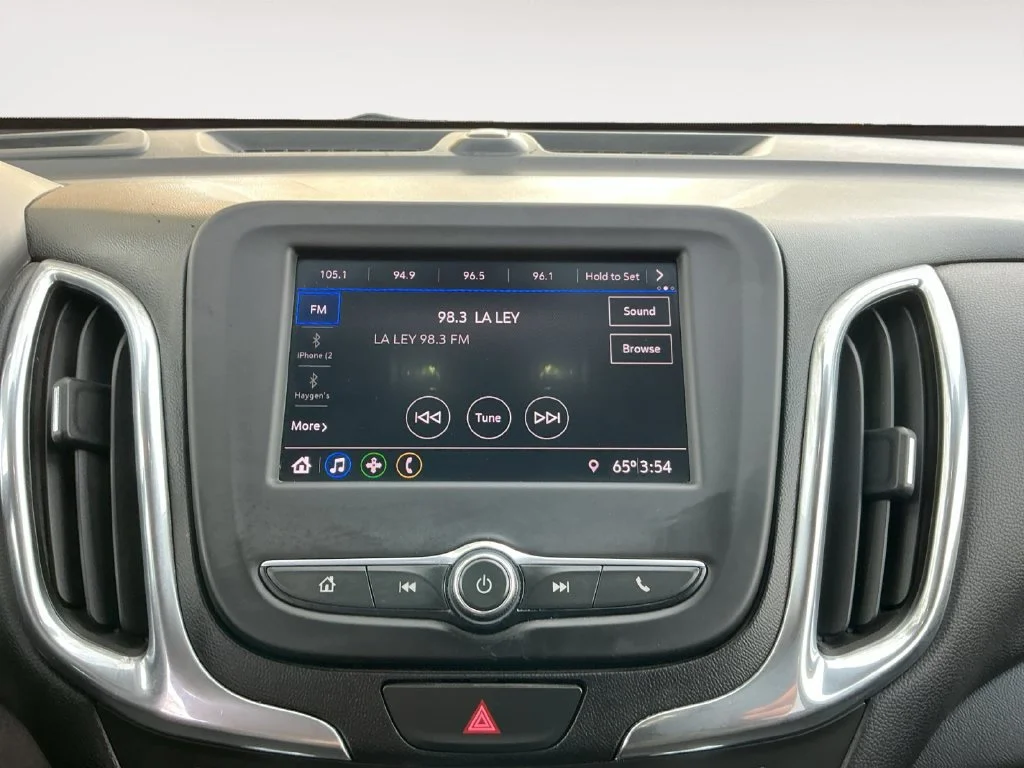 Used 2020 SUMMIT WHITE Chevrolet LT image 20