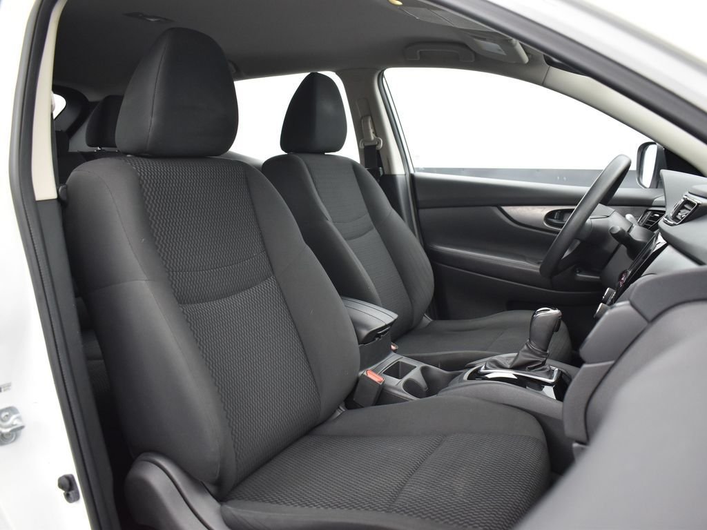 2017 NISSAN ROGUE SPORT - Image 29