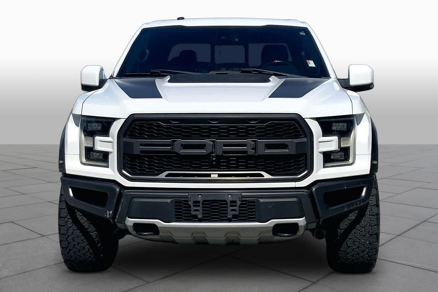Used 2018 Oxford White Ford Raptor image 4