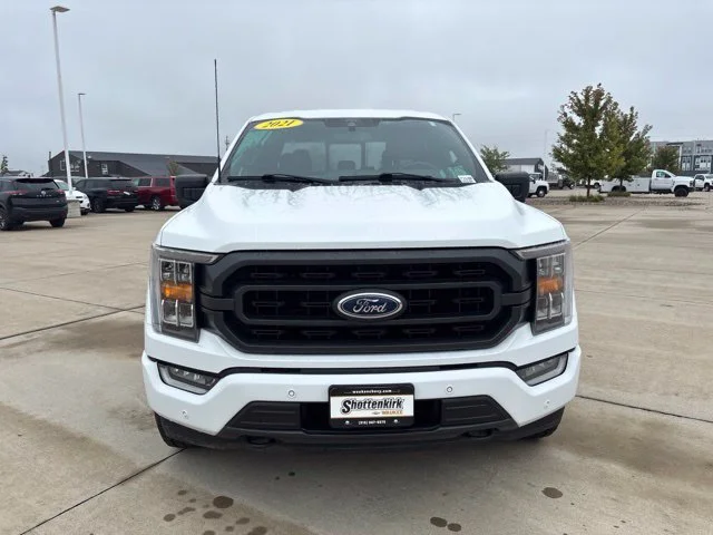 Used 2021 White Ford XL image 39