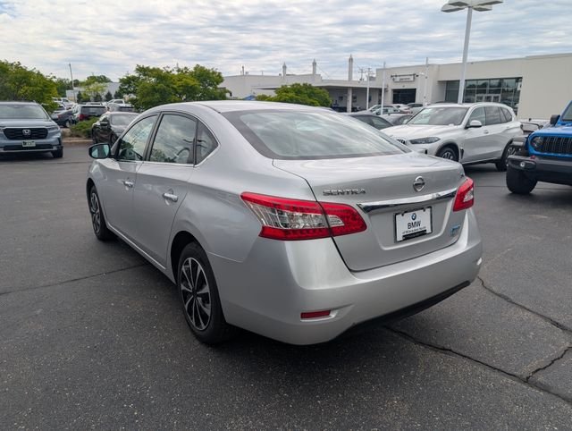 Used 2013 Nissan Sentra SV with VIN 1N4AB7AP3DN909965 for sale in Glendale, WI