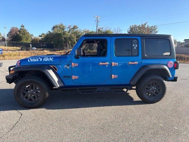 Used 2024 Blue Jeep Sport S image 6