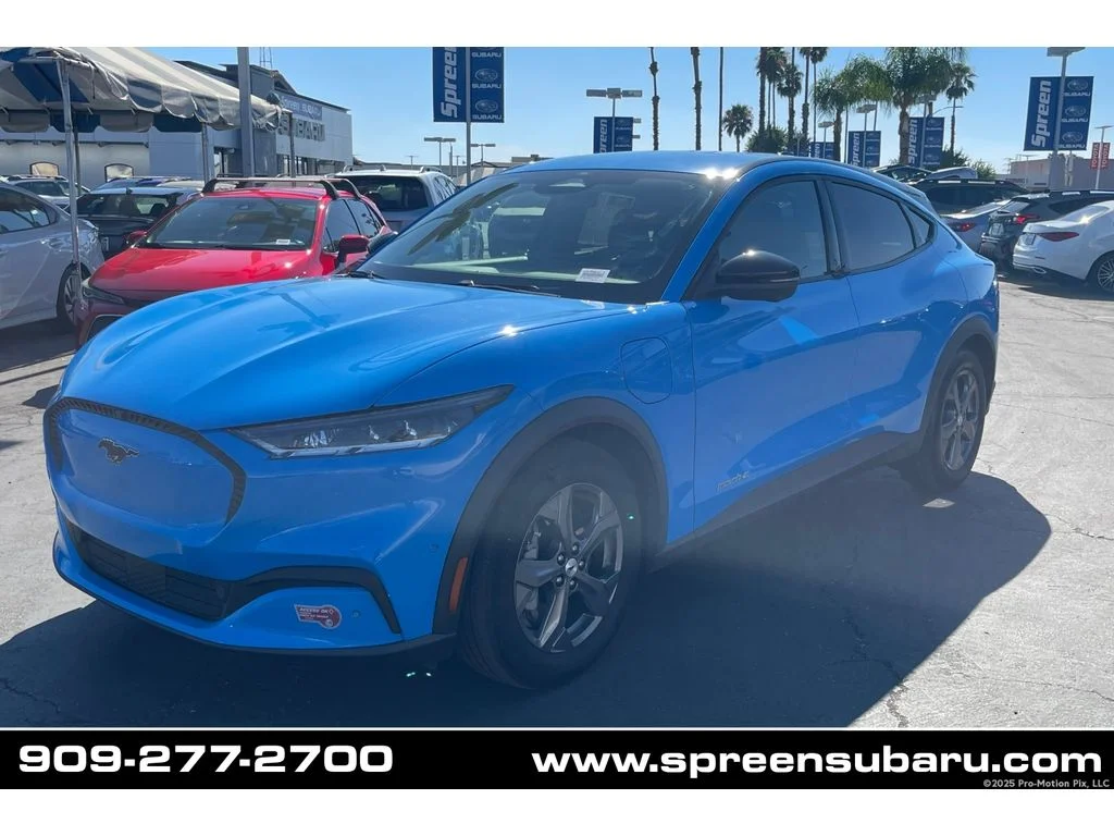Used 2023 Grabber Blue Metallic Ford Select image 1